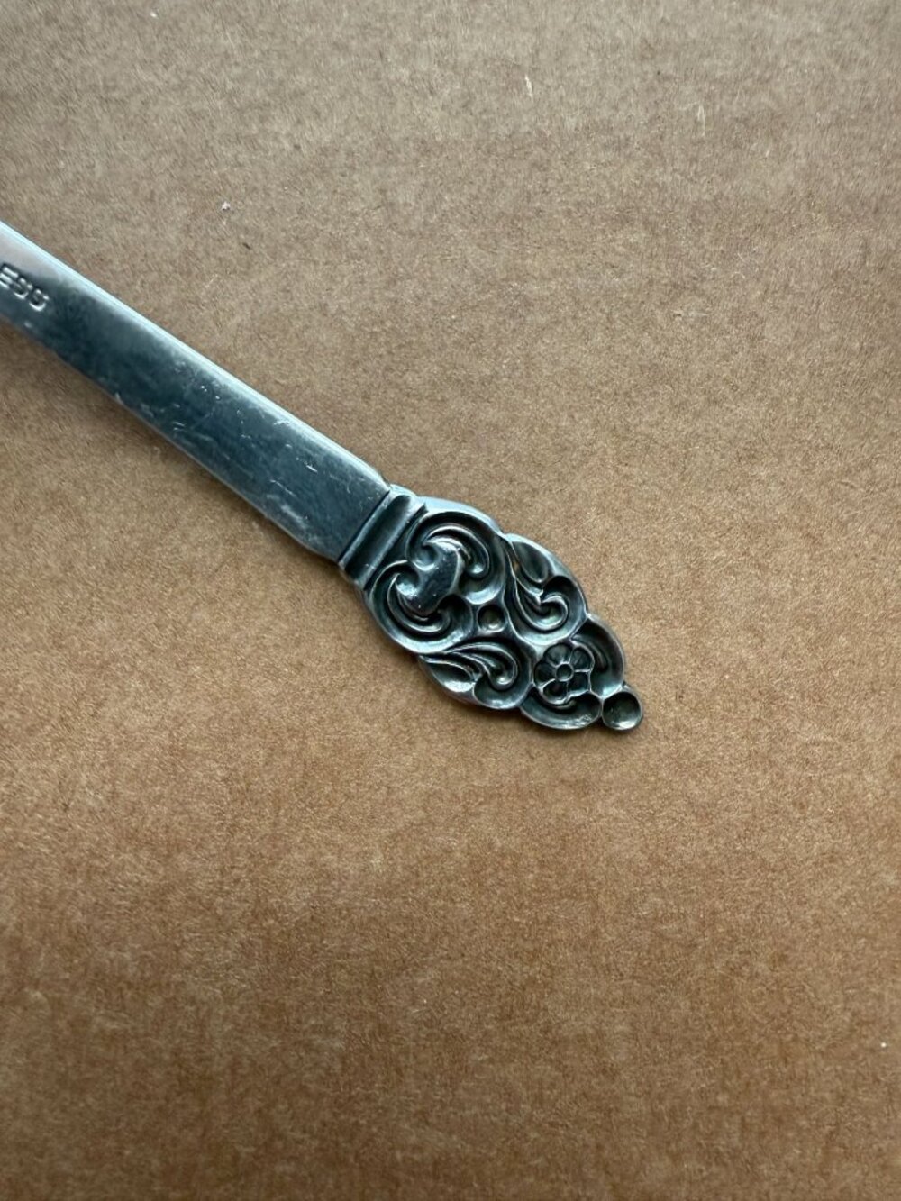 Oneida Community Vinland (Stainless) Pattern Solid Gravy Ladle 7-inch - Picture 4 of 6